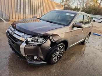  Salvage Mitsubishi Outlander
