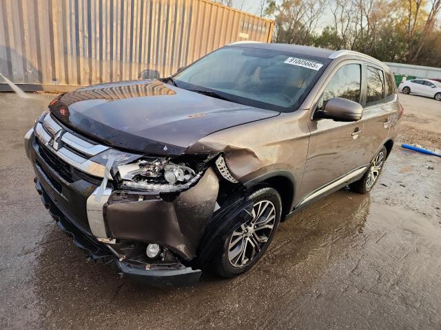 Salvage Mitsubishi Outlander