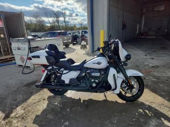  Salvage Harley-Davidson Fl