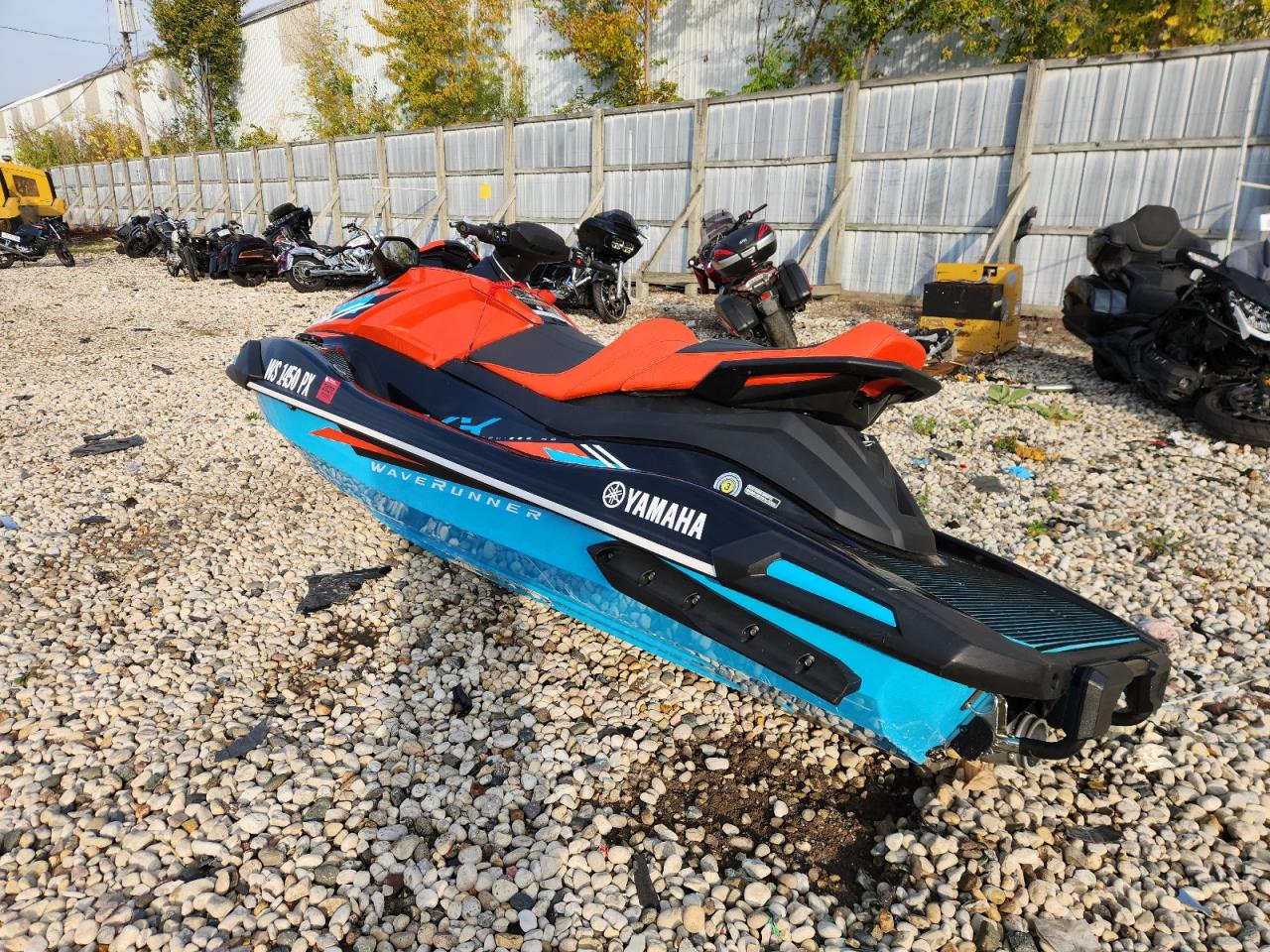 Yamaha Jetski Image 9