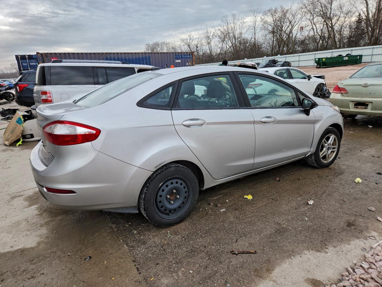 Ford Fiesta Se Image 11