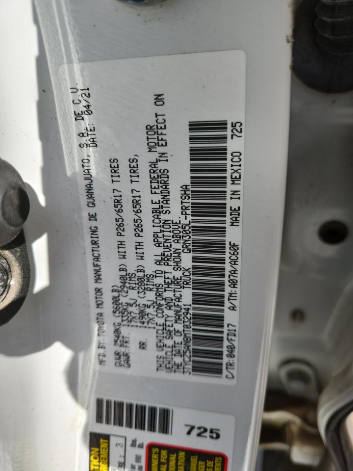 Toyota Tacoma Double Cab Image 8