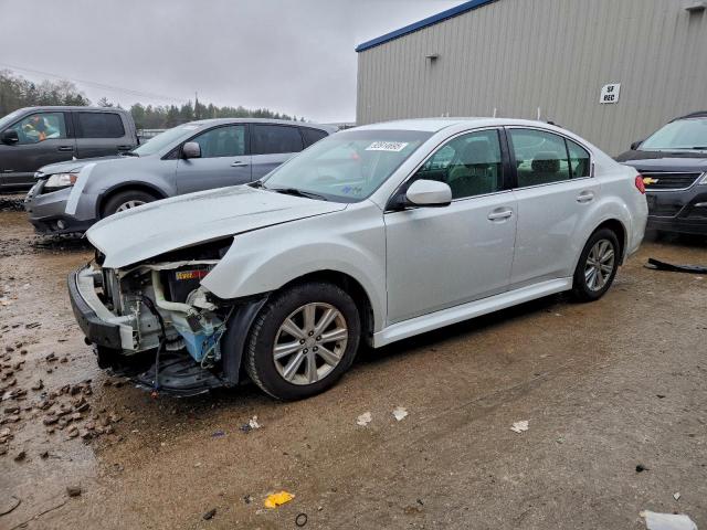  Salvage Subaru Legacy