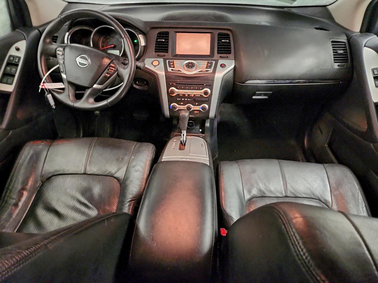 Nissan Murano S Image 8