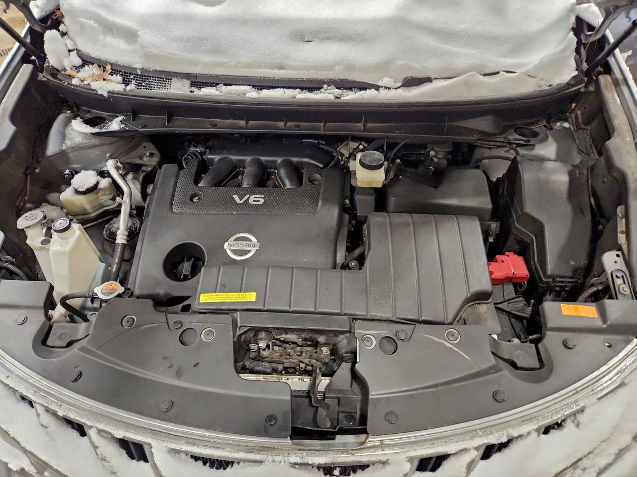 Nissan Murano S Image 7