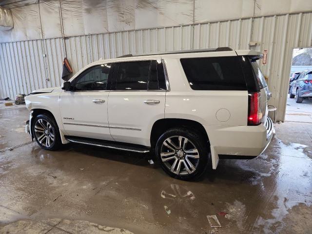 GMC Yukon Denali Image 6