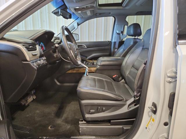 GMC Yukon Denali Image 13