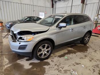  Salvage Volvo XC60
