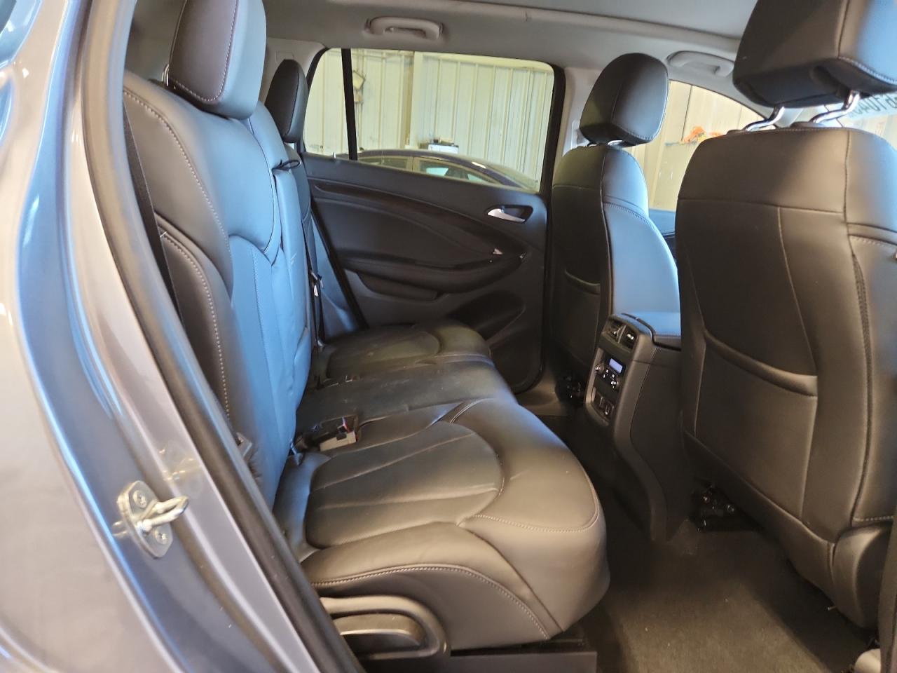 Buick Envision Essence Image 12