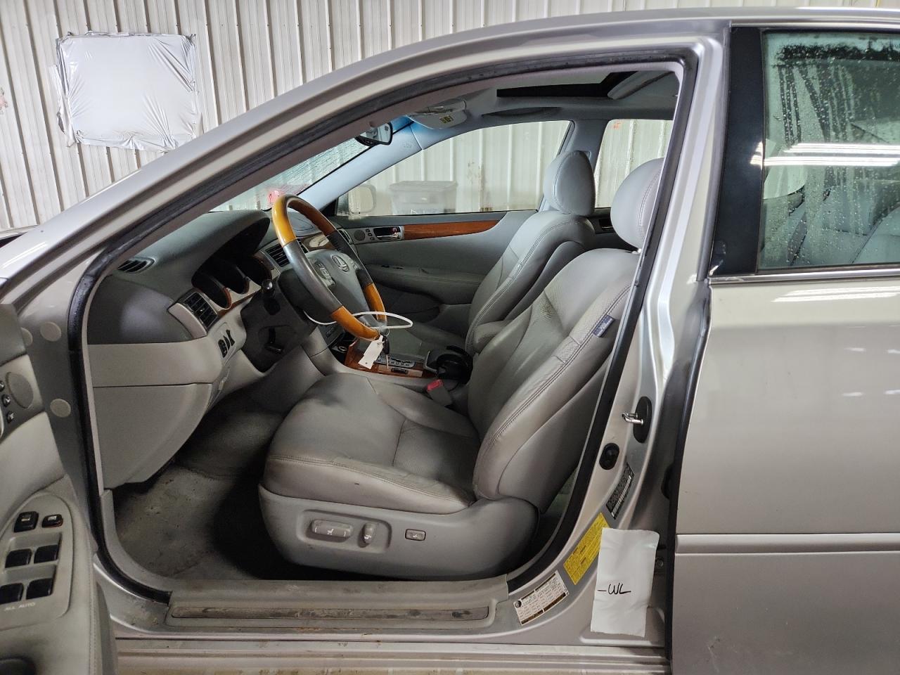 Lexus Es 330 Image 3