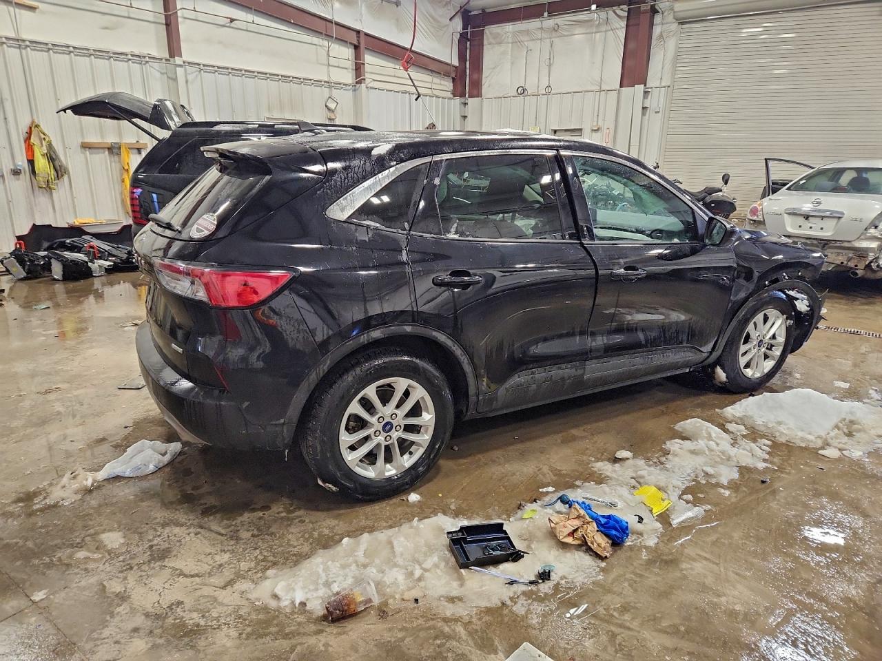 Ford Escape Se Image 4