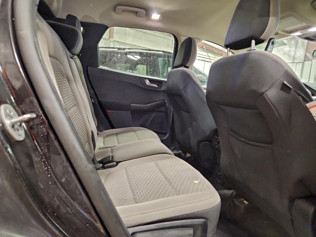 Ford Escape Se Image 9