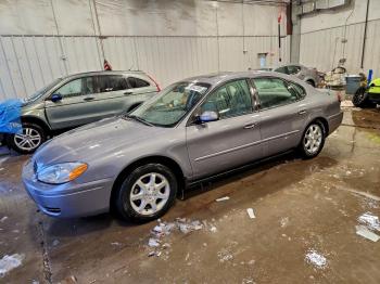  Salvage Ford Taurus