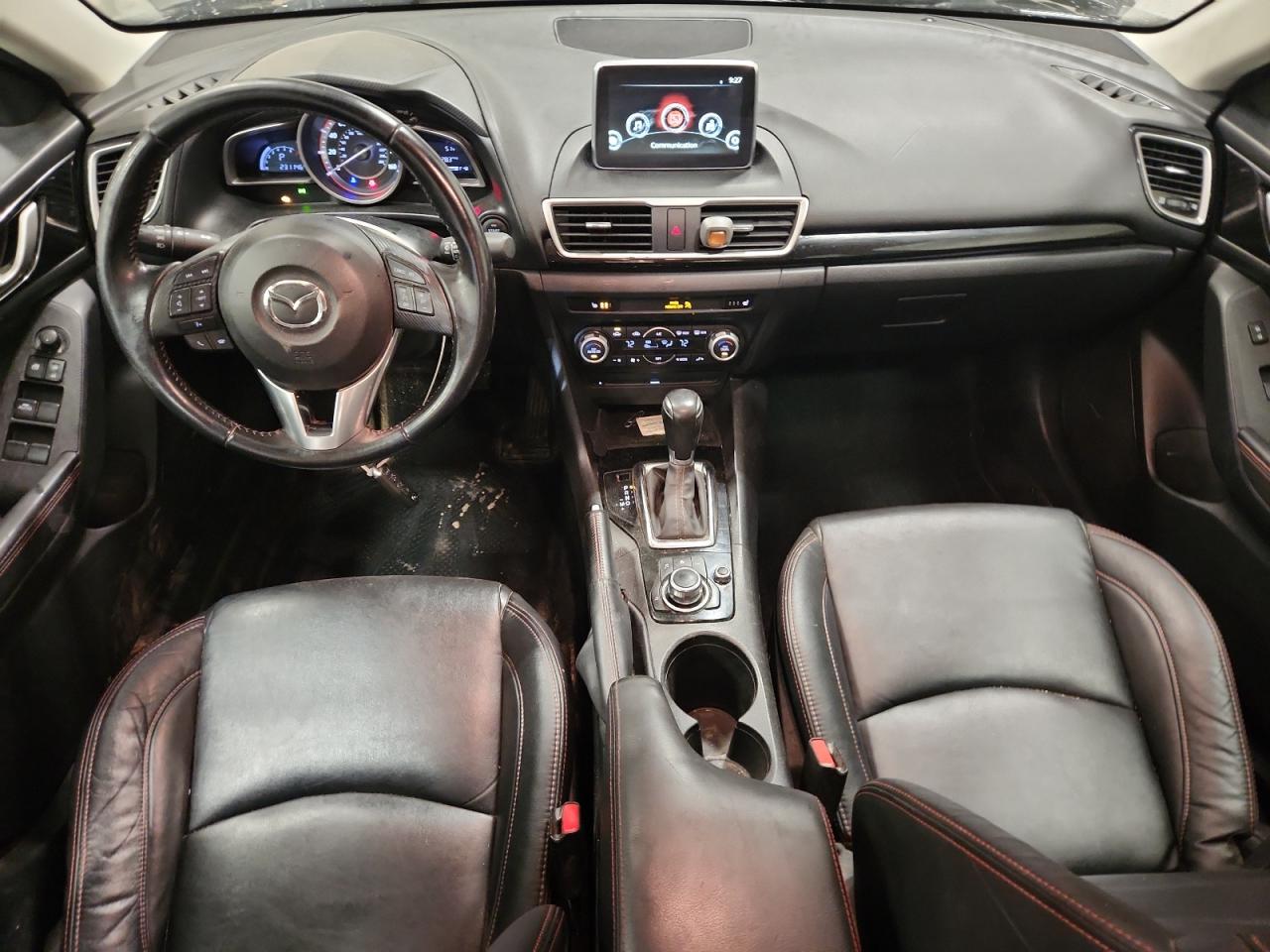 Mazda 3 Grand Touring Image 9