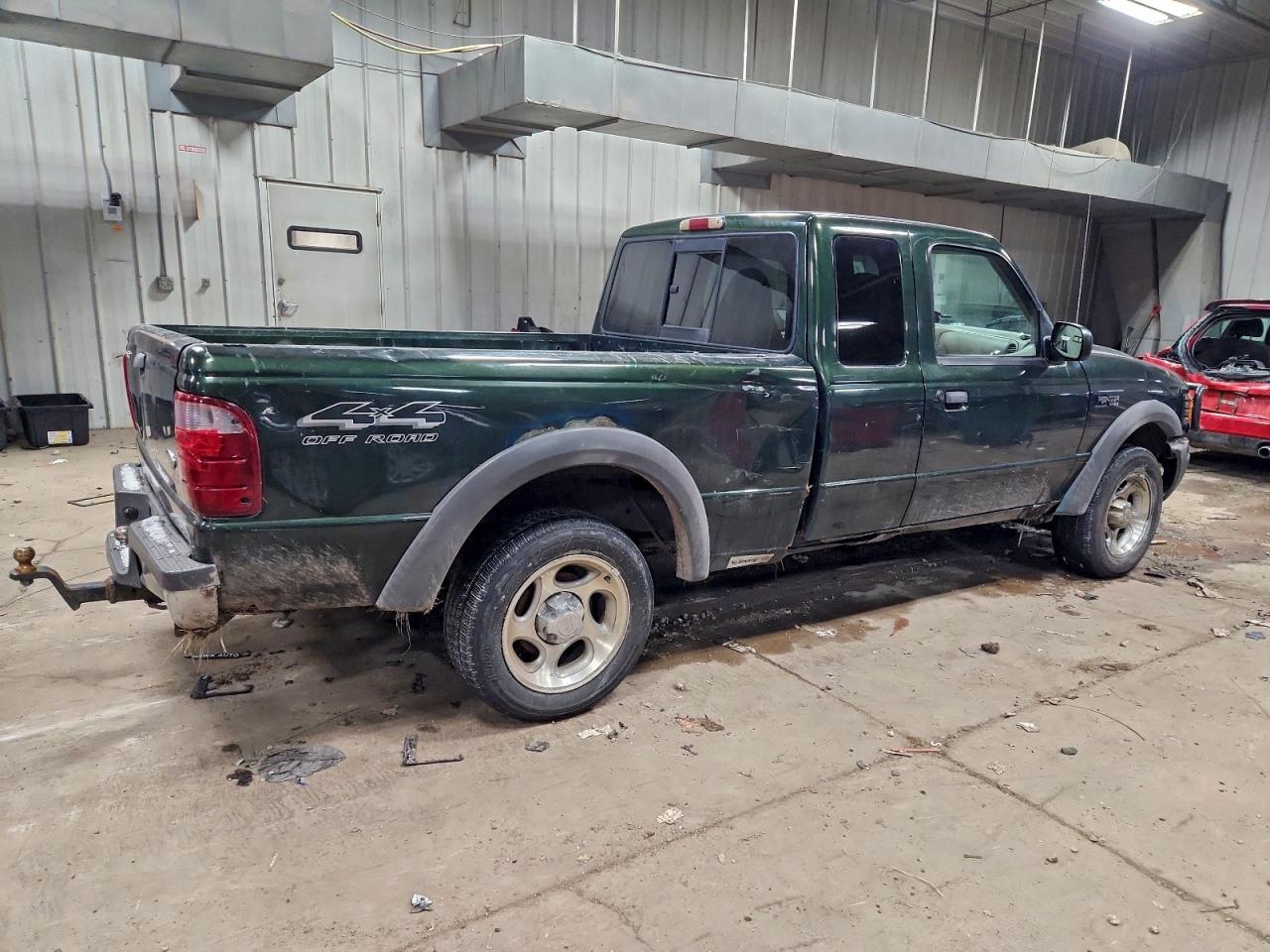 Ford Ranger Super Cab Image 3