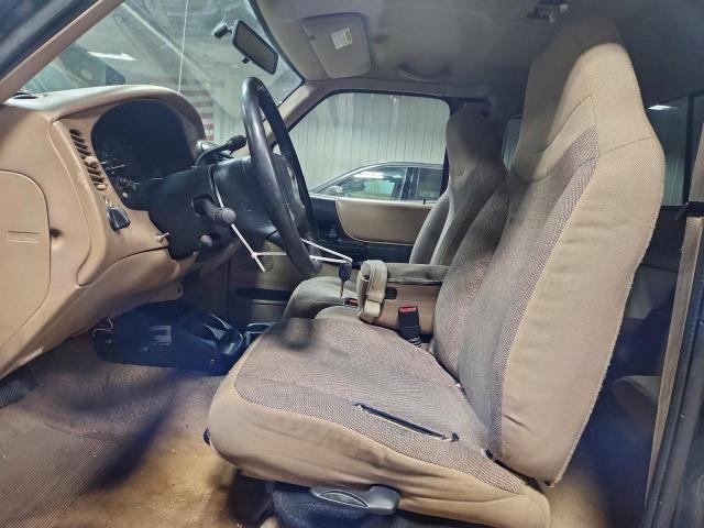 Ford Ranger Super Cab Image 2