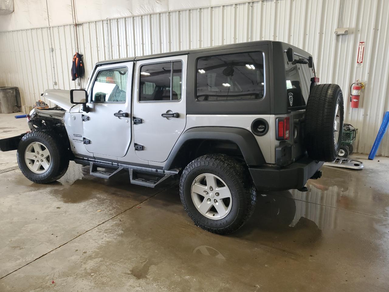 Jeep Wrangler Sport Image 10