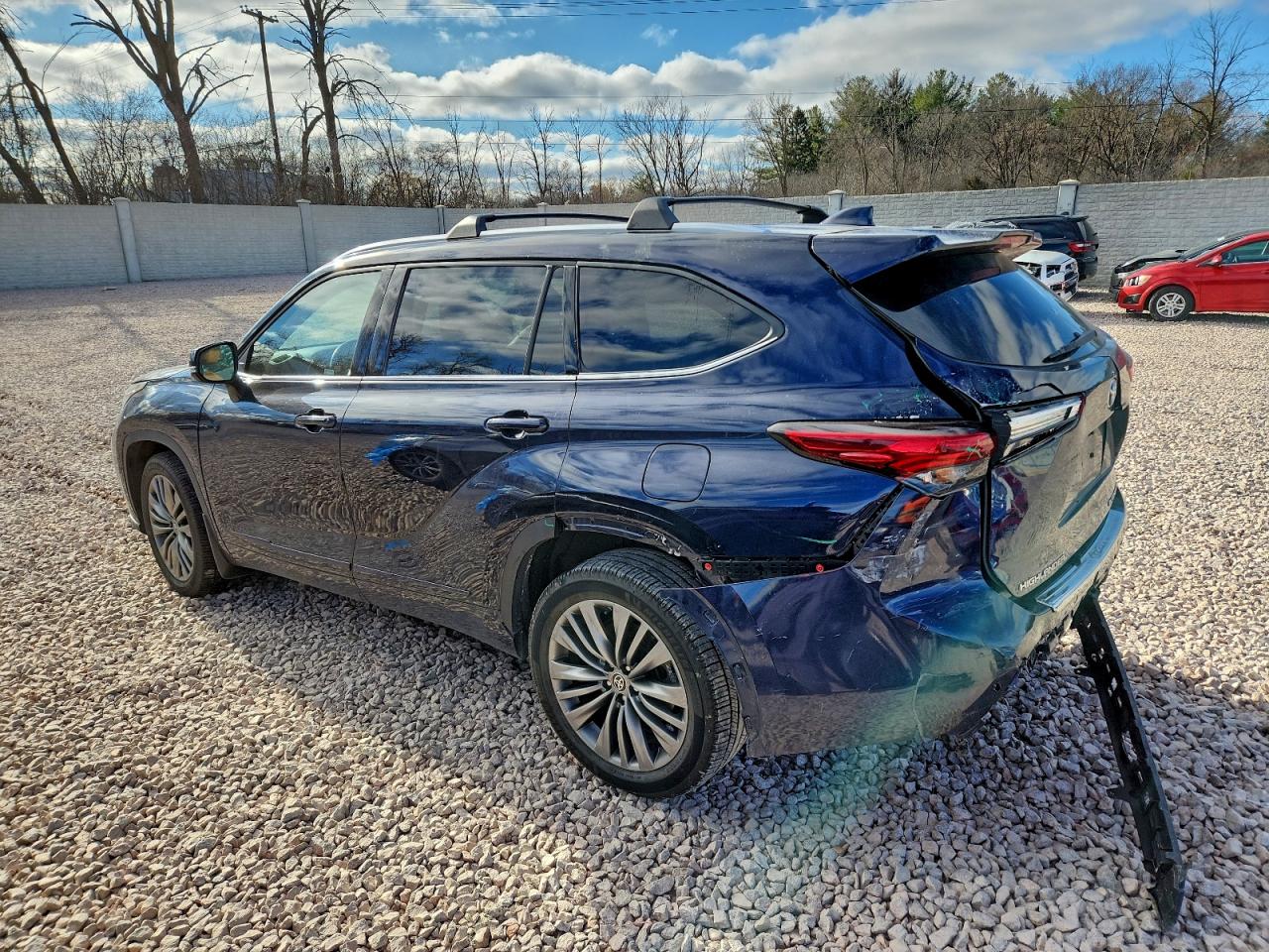 Toyota Highlander Platinum Image 3