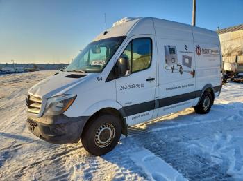  Salvage Mercedes-Benz Sprinter