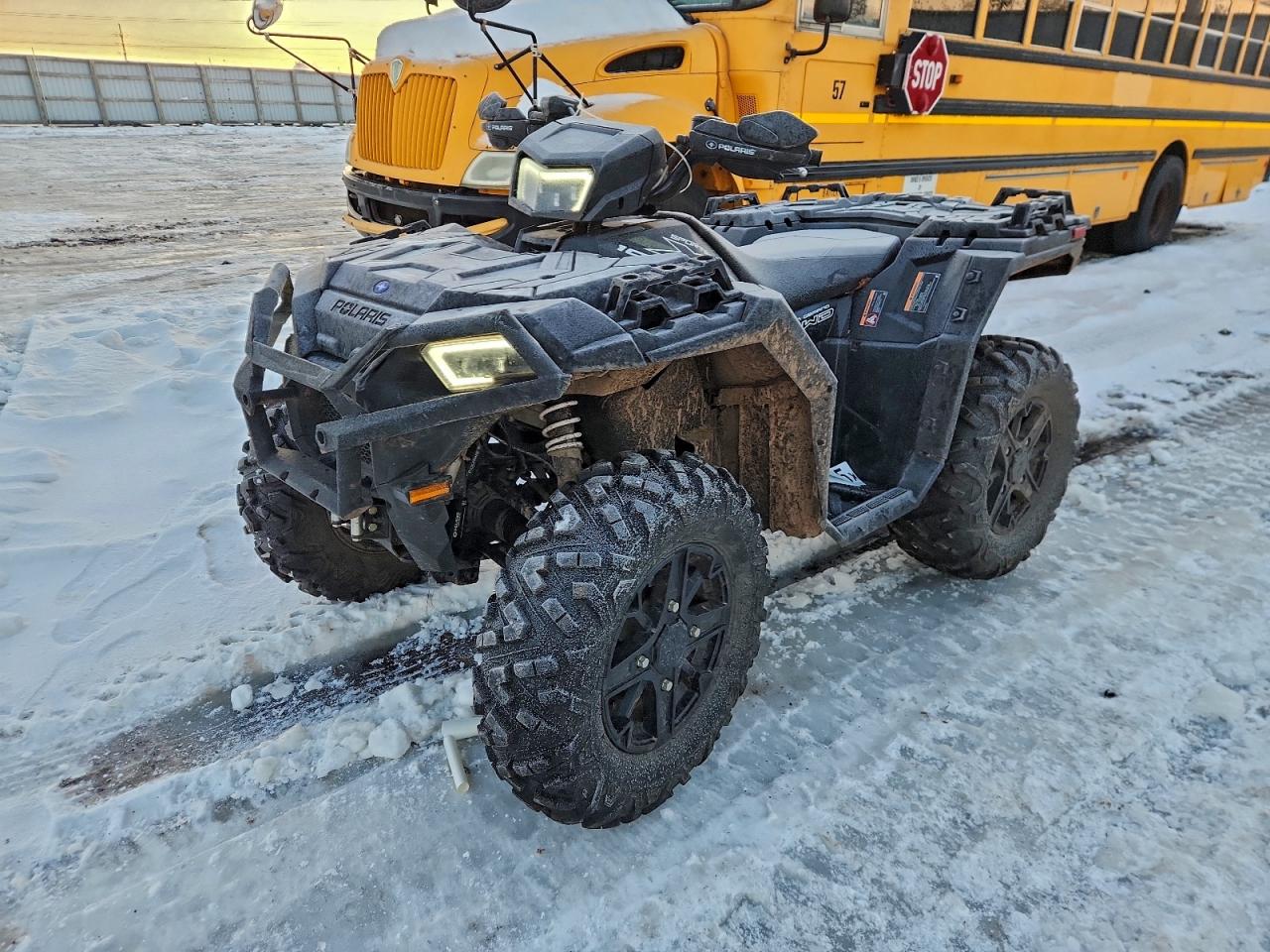 Polaris Atv Xp 1000 Ultimate Trail Image 3