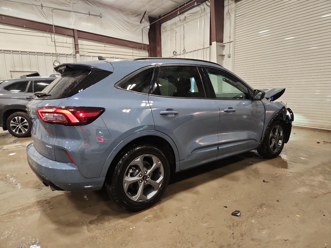 Ford Escape St Line Image 10