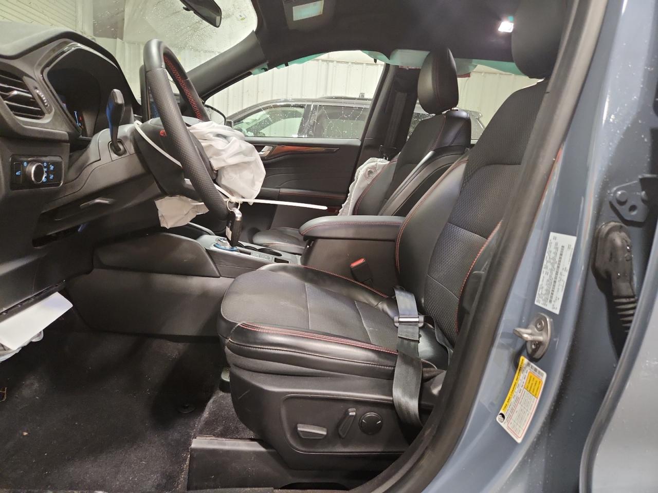 Ford Escape St Line Image 3