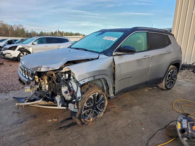  Salvage Jeep Compass