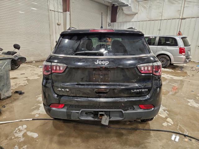 Jeep Compass Limited Image 4