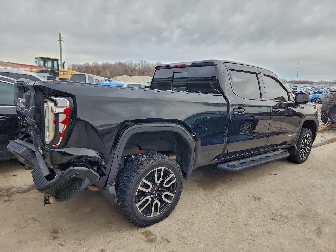 GMC Sierra K1500 At4 Image 4