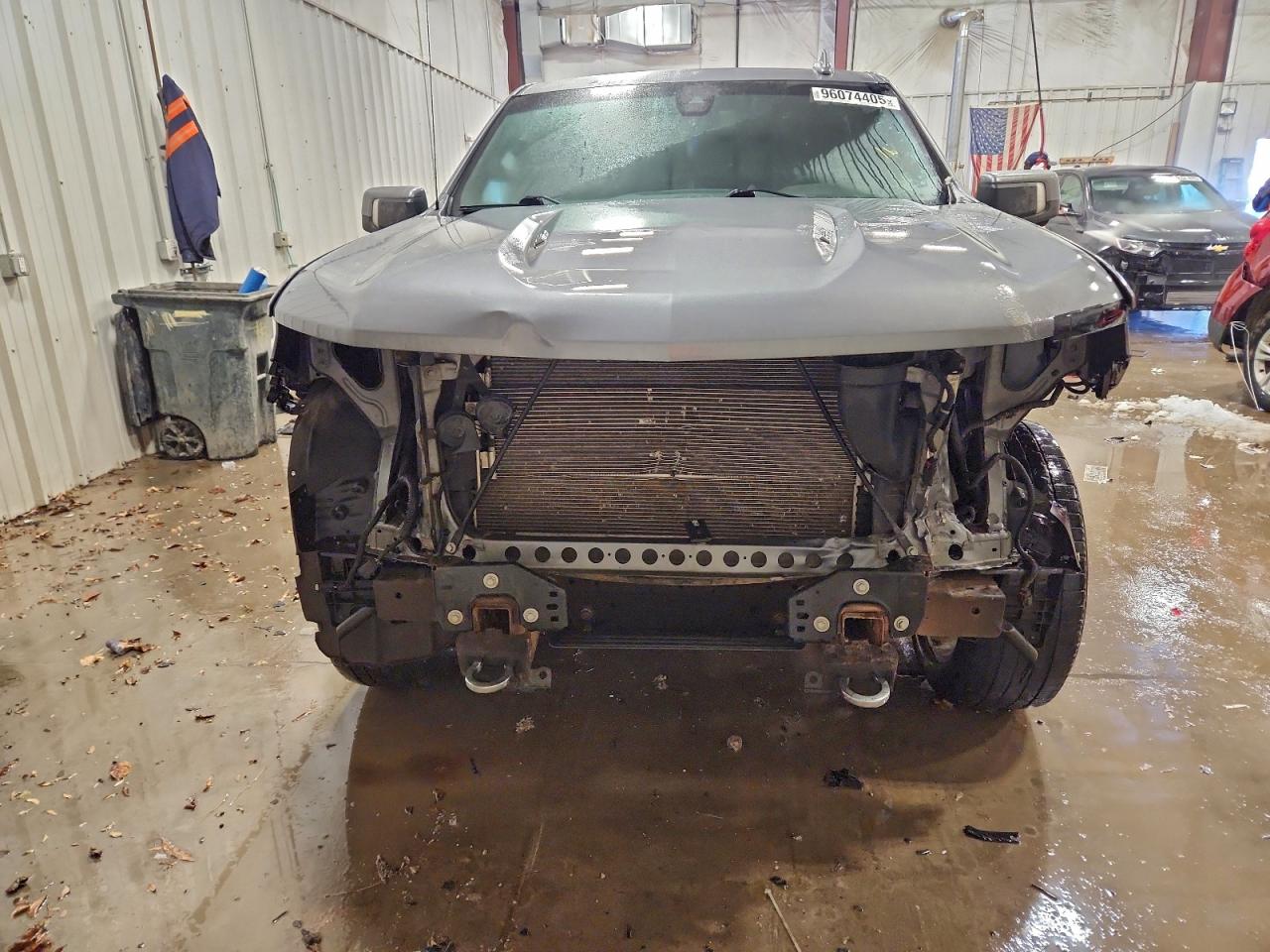 Chevrolet Silverado K1500 High Country Image 11