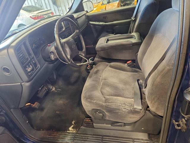 Chevrolet Silverado C1500 Image 8