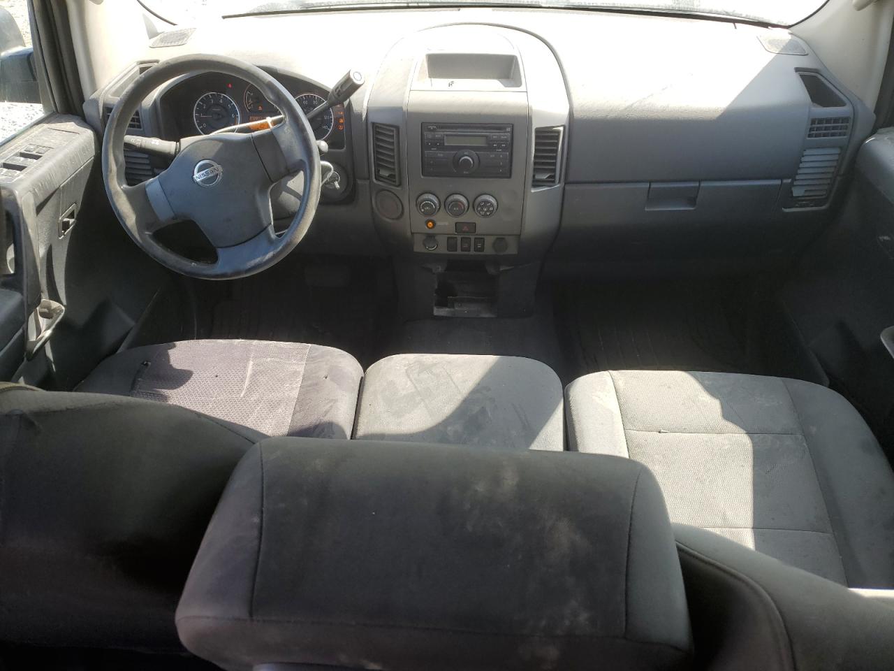 Nissan Titan S Image 9