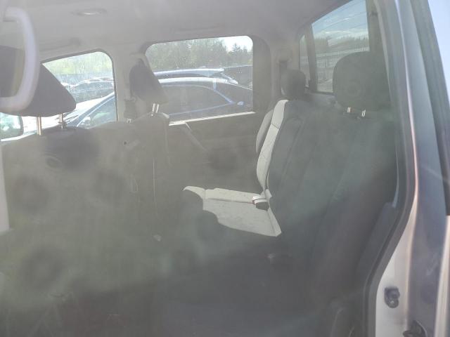 Nissan Titan S Image 8