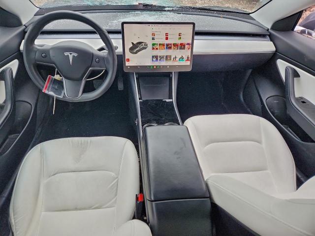 Tesla Model 3 Image 2