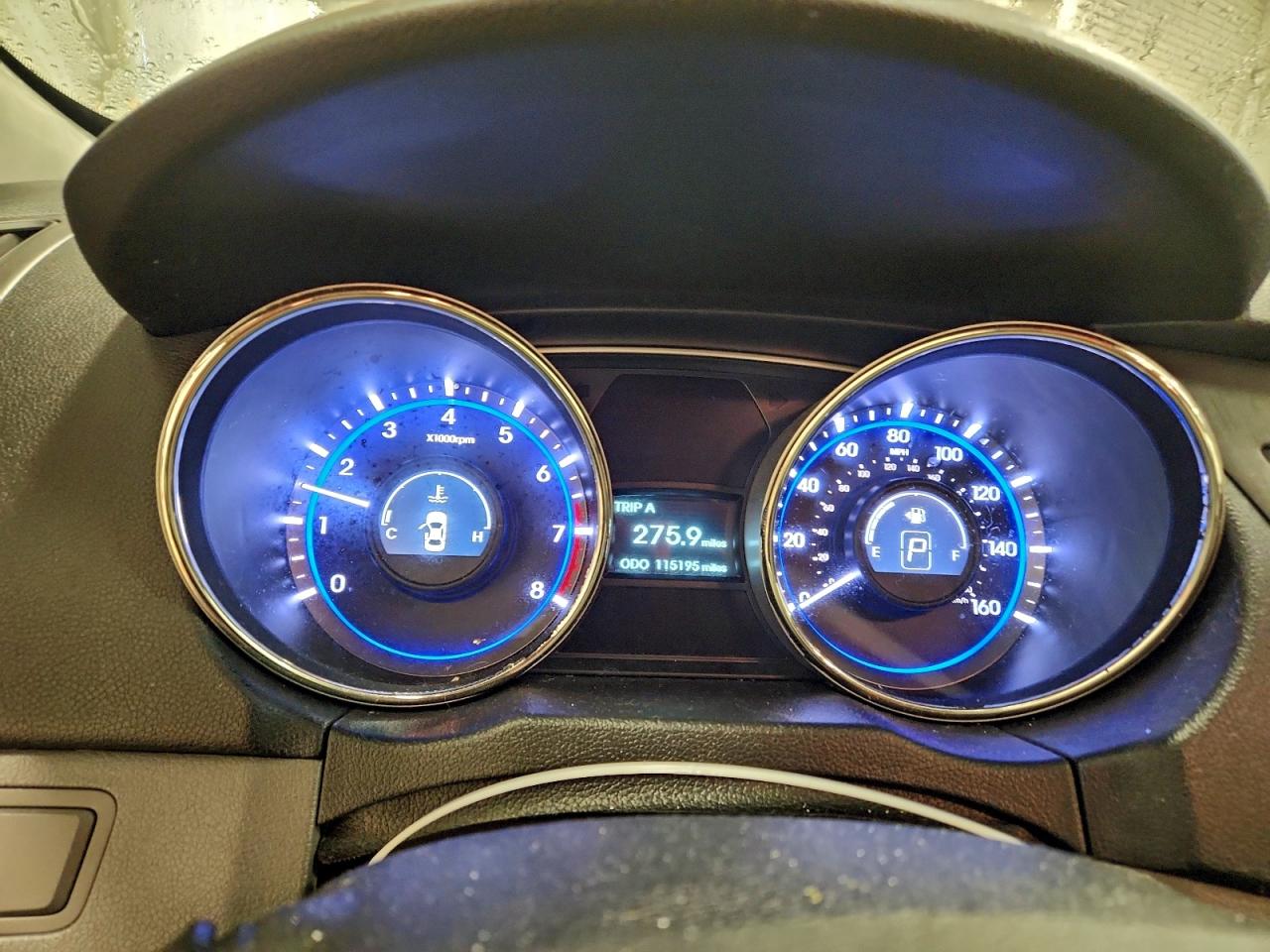 Hyundai SONATA Gls Image 8