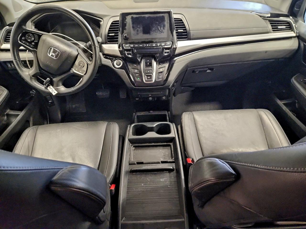 Honda Odyssey Touring Image 10