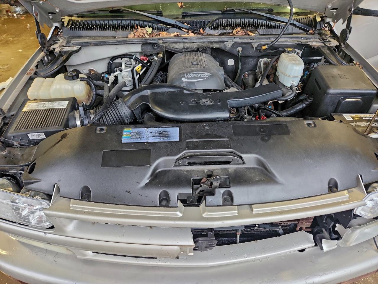 Chevrolet Suburban K1500 Image 10