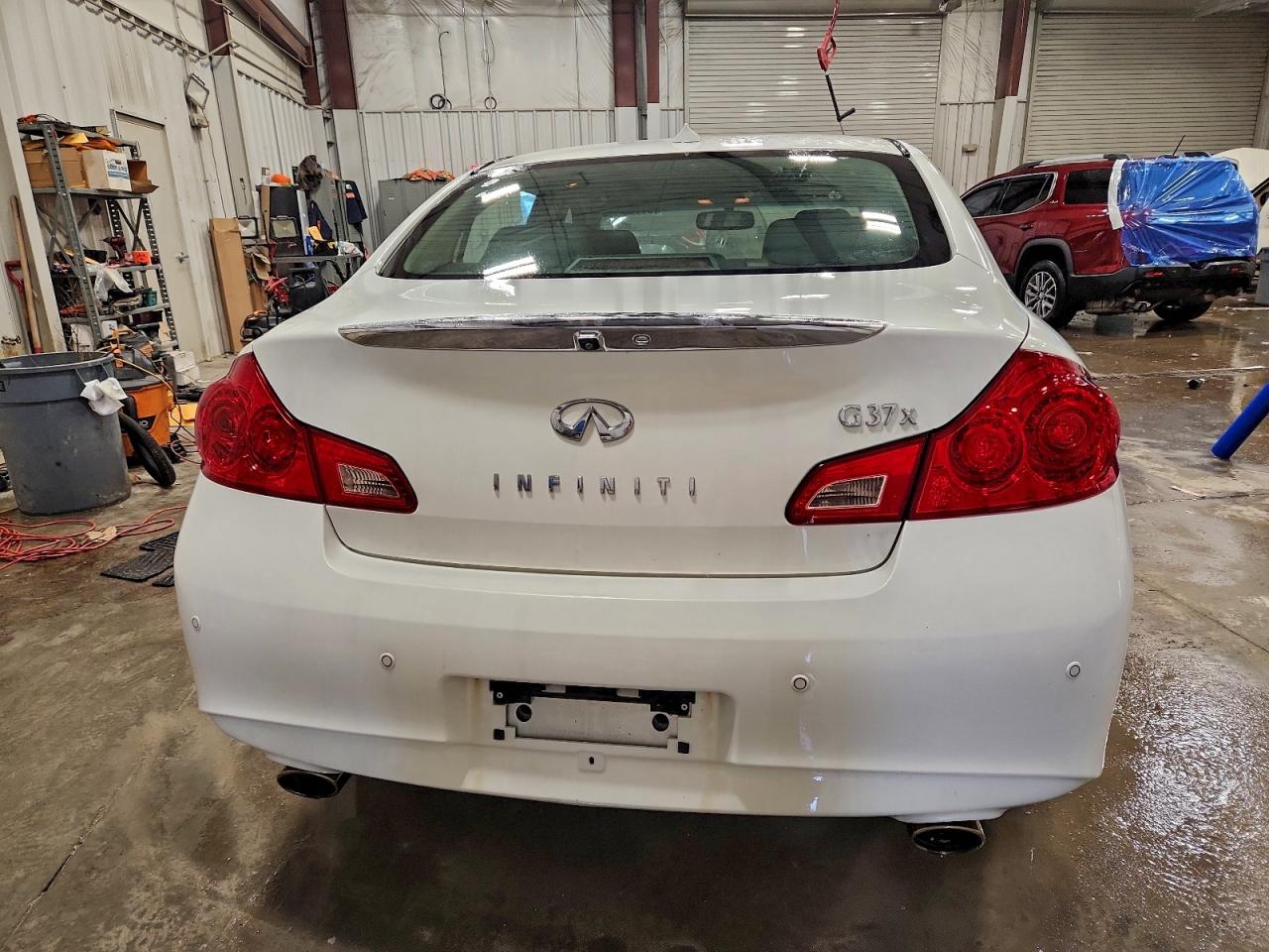 INFINITI G37 Image 6