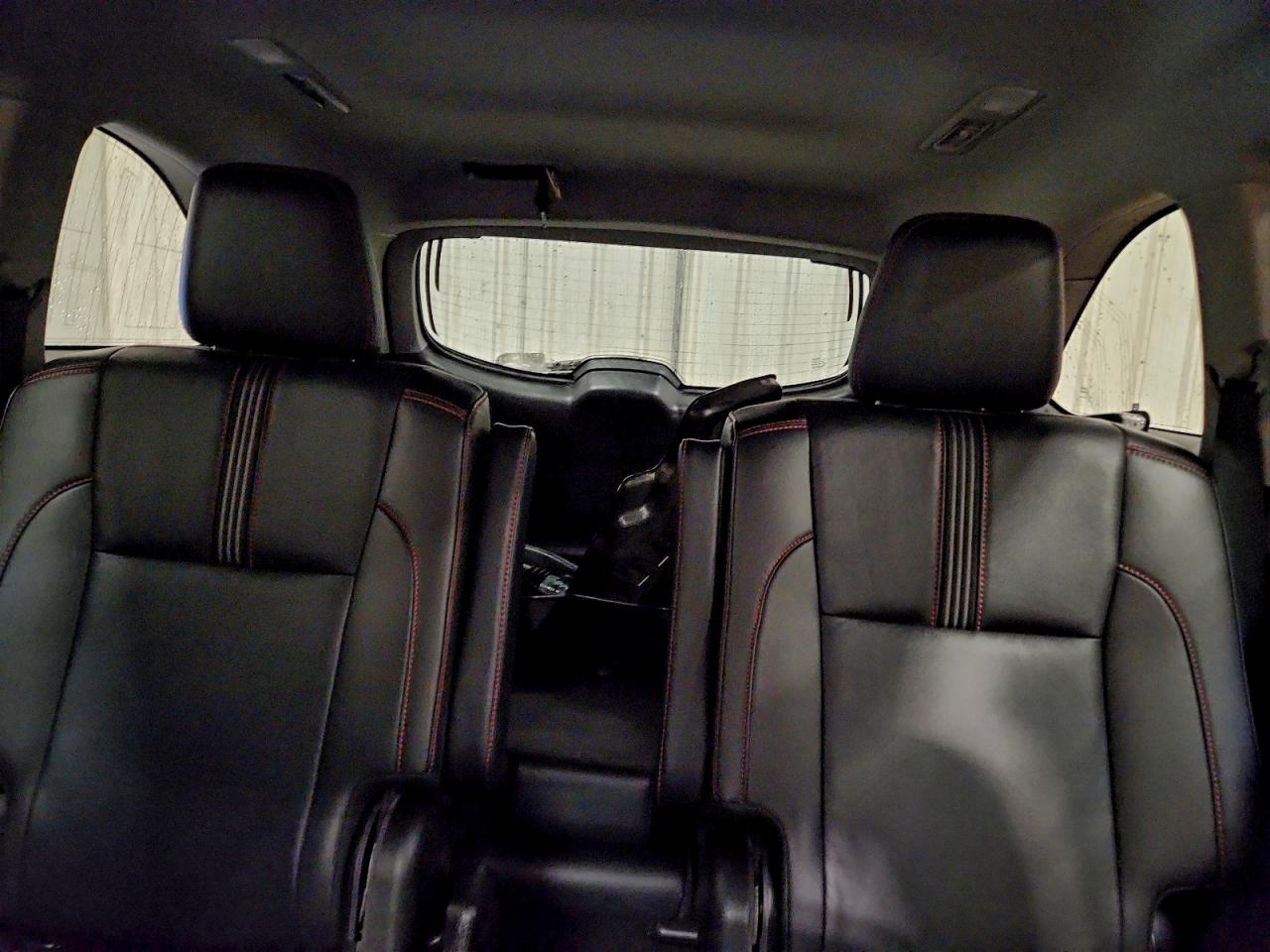 Toyota Highlander Se Image 13