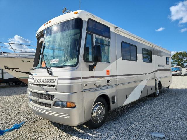 Fleetwood Pace Arrow W22 Image 4