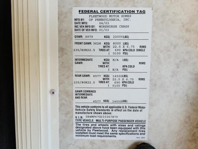 Fleetwood Pace Arrow W22 Image 9