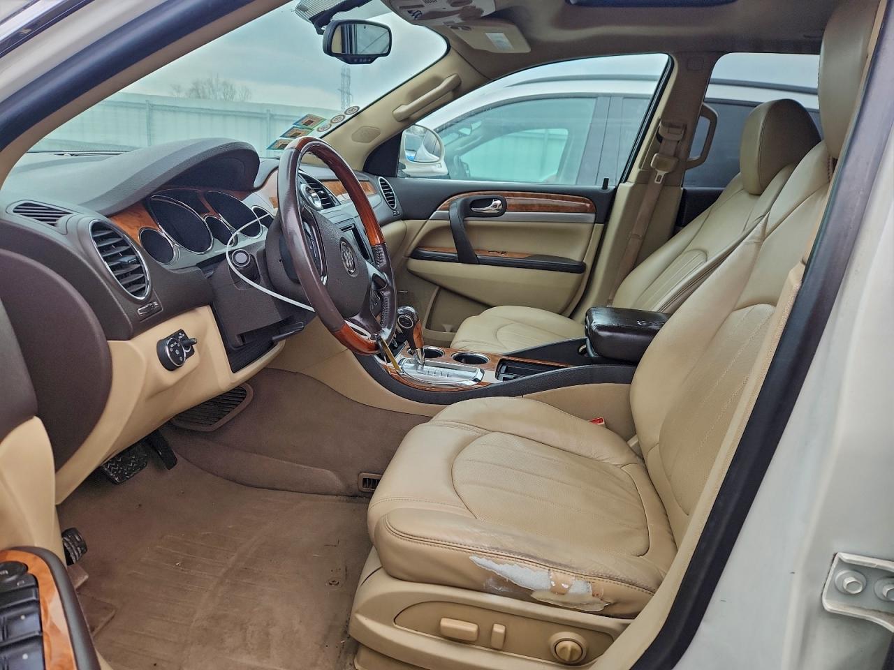 Buick Enclave Image 11