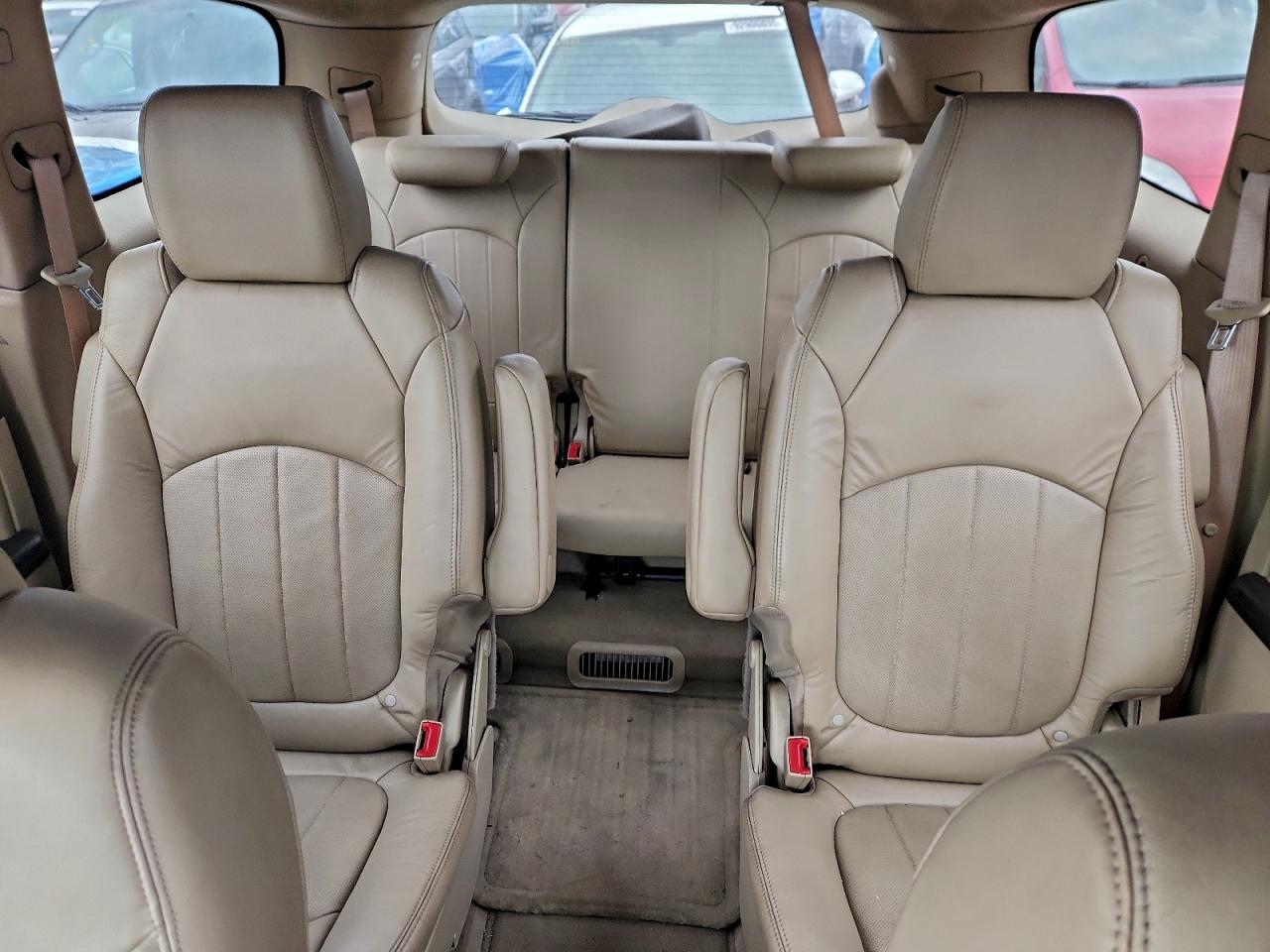 Buick Enclave Image 6