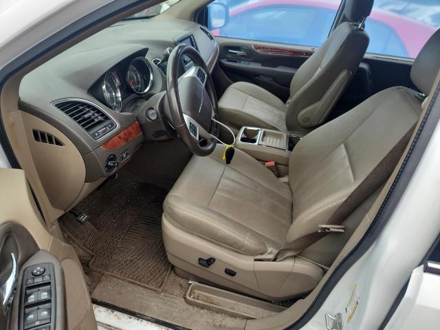 Chrysler Minivan Touring L Image 7