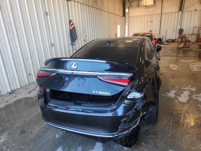 Lexus Es 300h Base Image 7