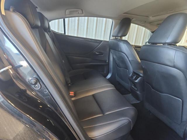Lexus Es 300h Base Image 5