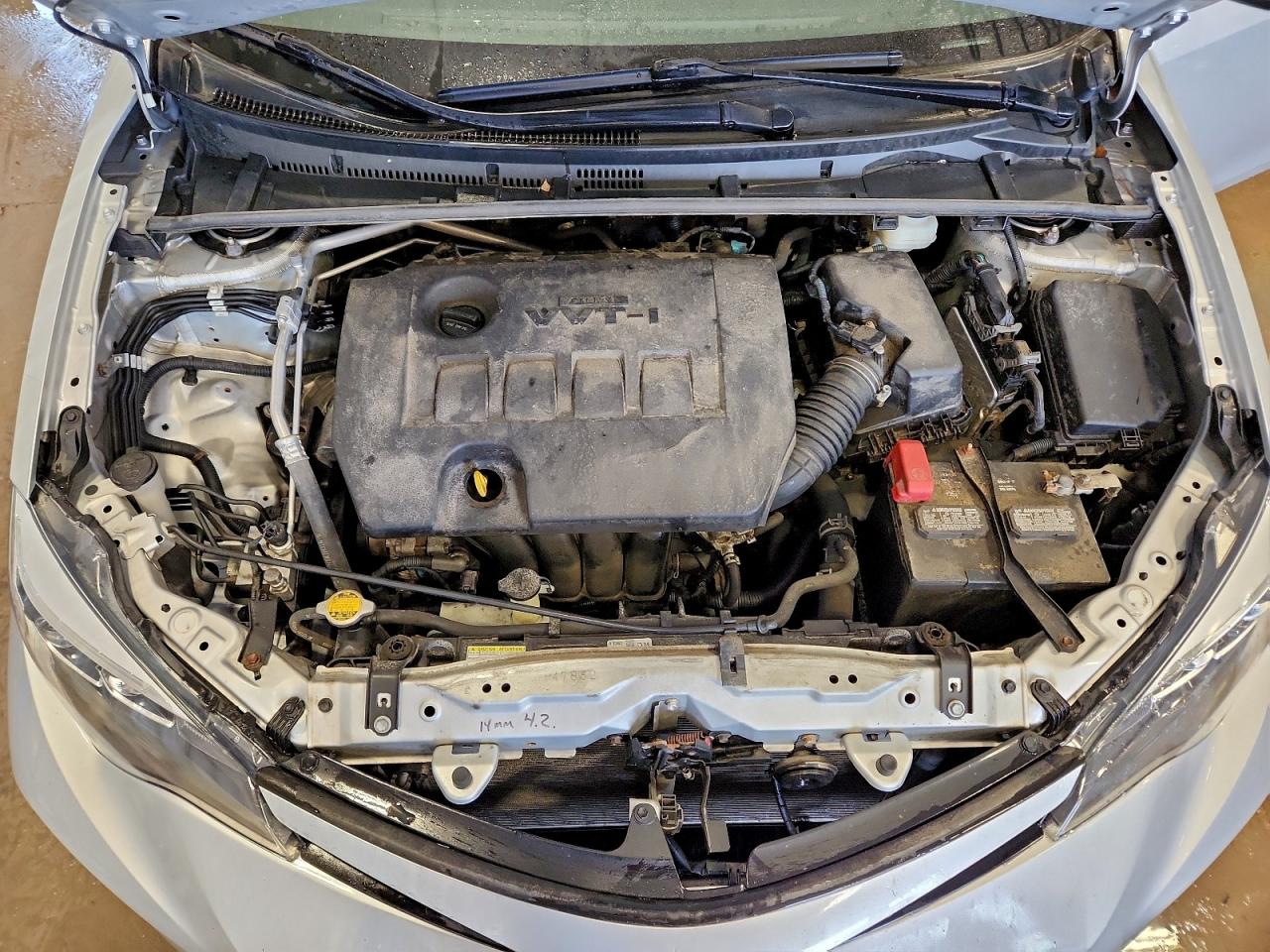 Toyota Corolla L Image 11