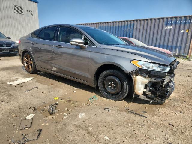 Ford Fusion Se Image 11