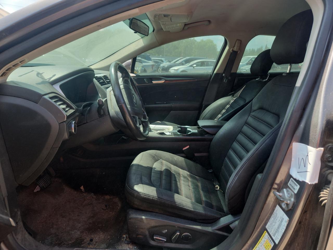 Ford Fusion Se Image 4