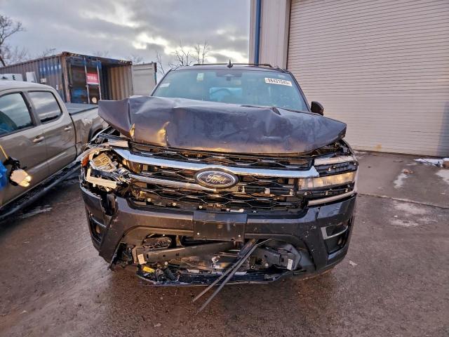 Ford Expedition Max Limited Image 6